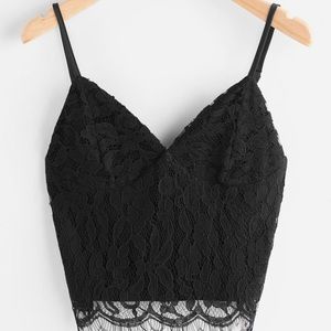 Floral lace cropped cami top